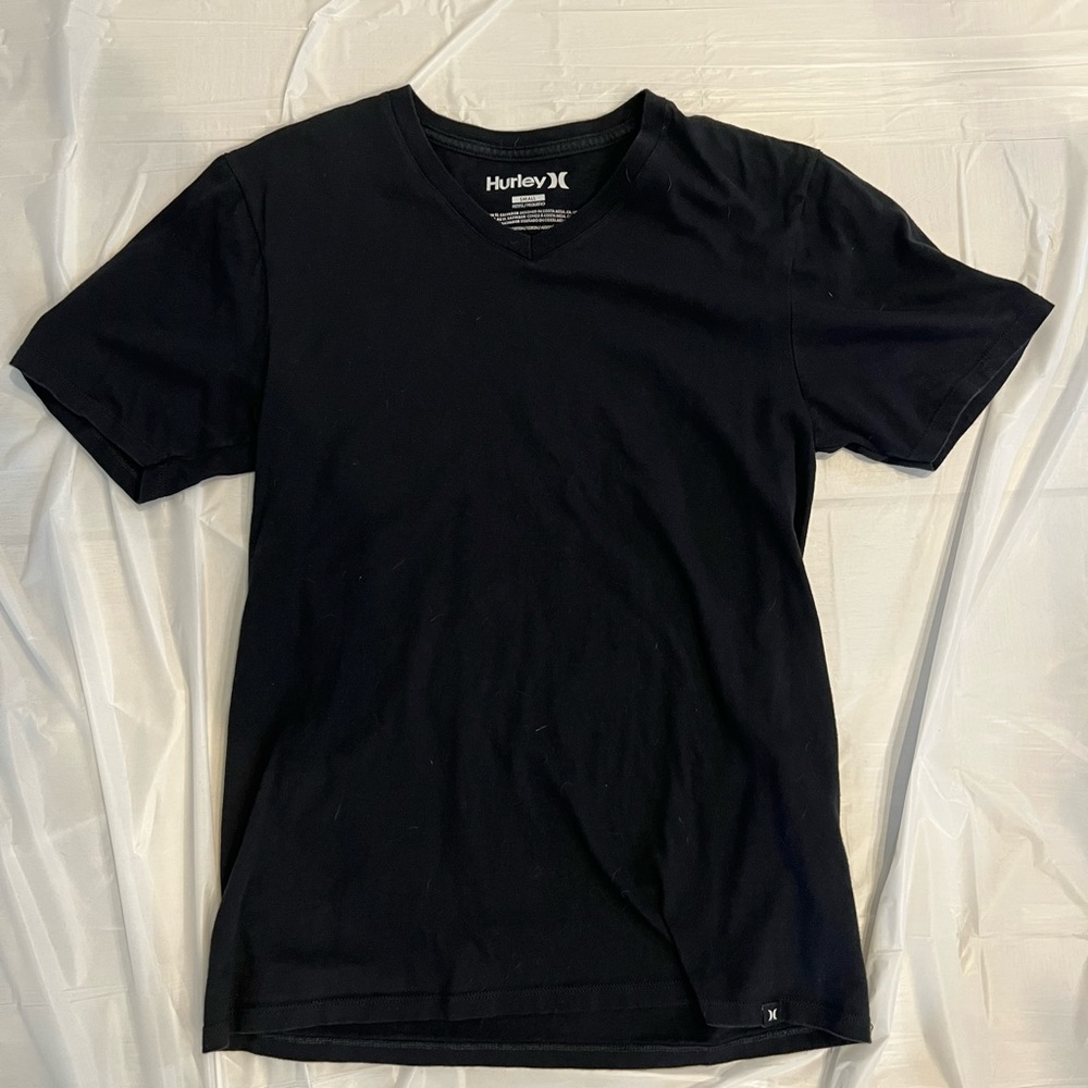 Hurley V neck tee